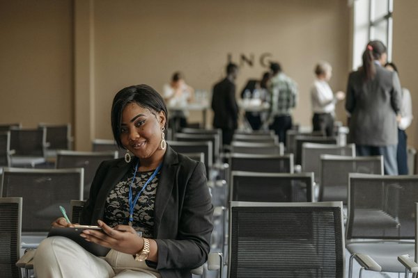 Leveraging Customer Insights: Boosting Product Development Strategies for Manchester Tech Startups